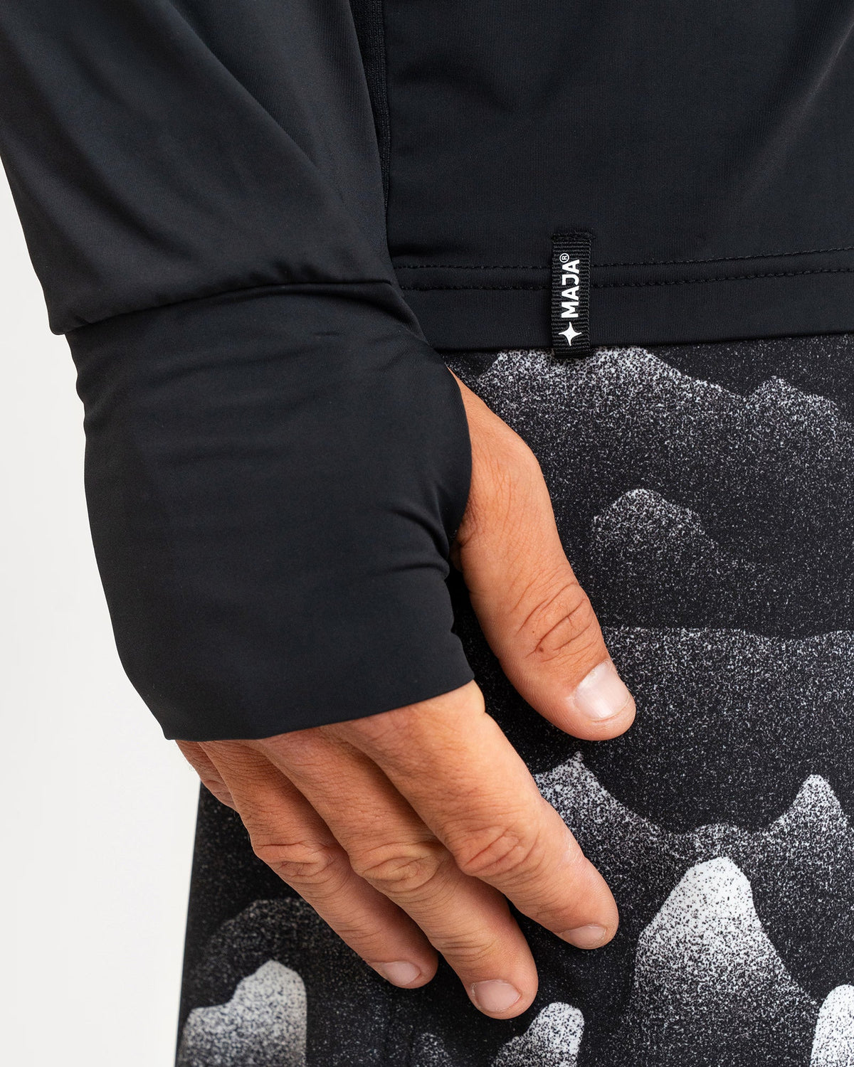 MAJA Costa Hooded Performance Shirt