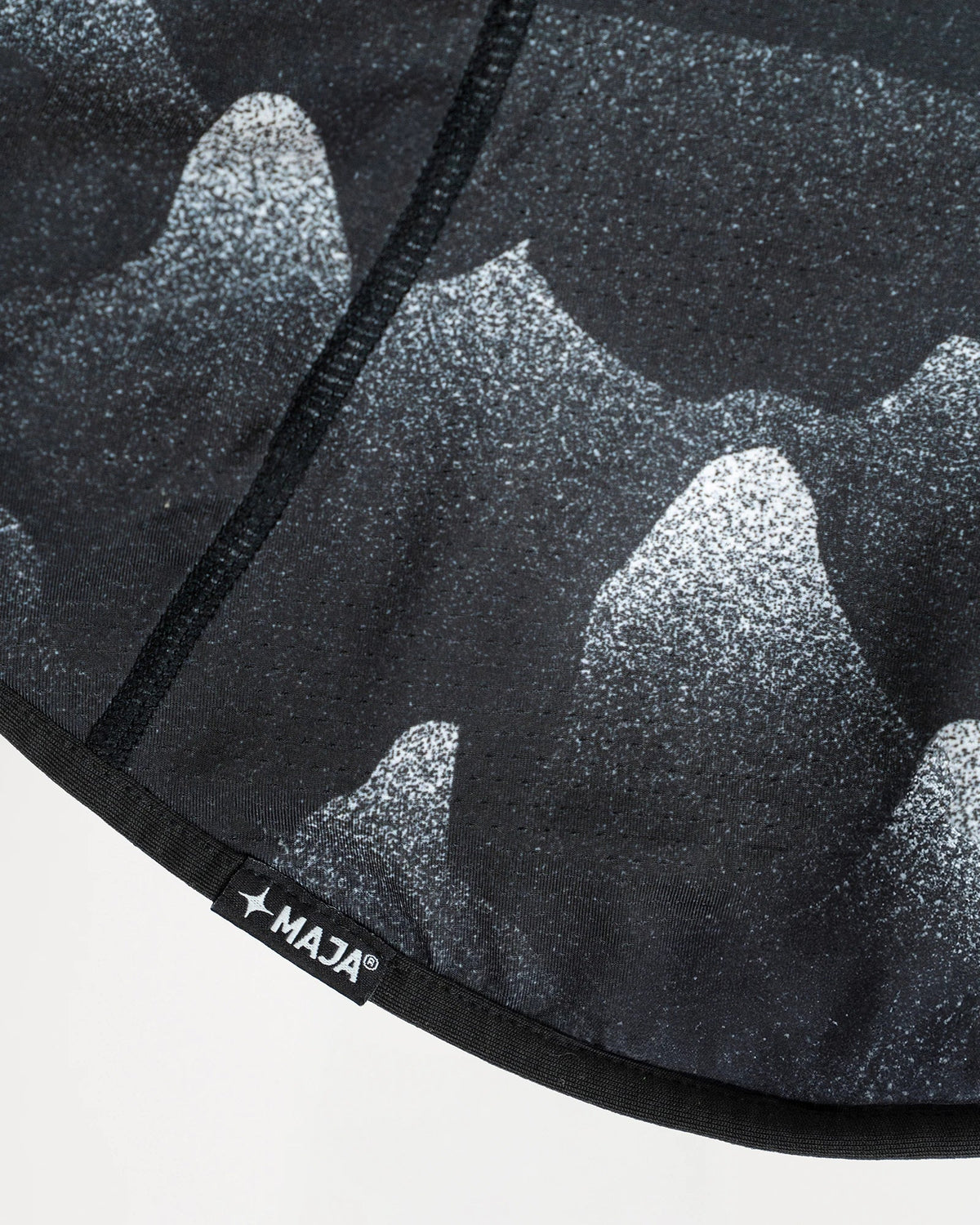 MAJA Sierra Madre Performance Mask