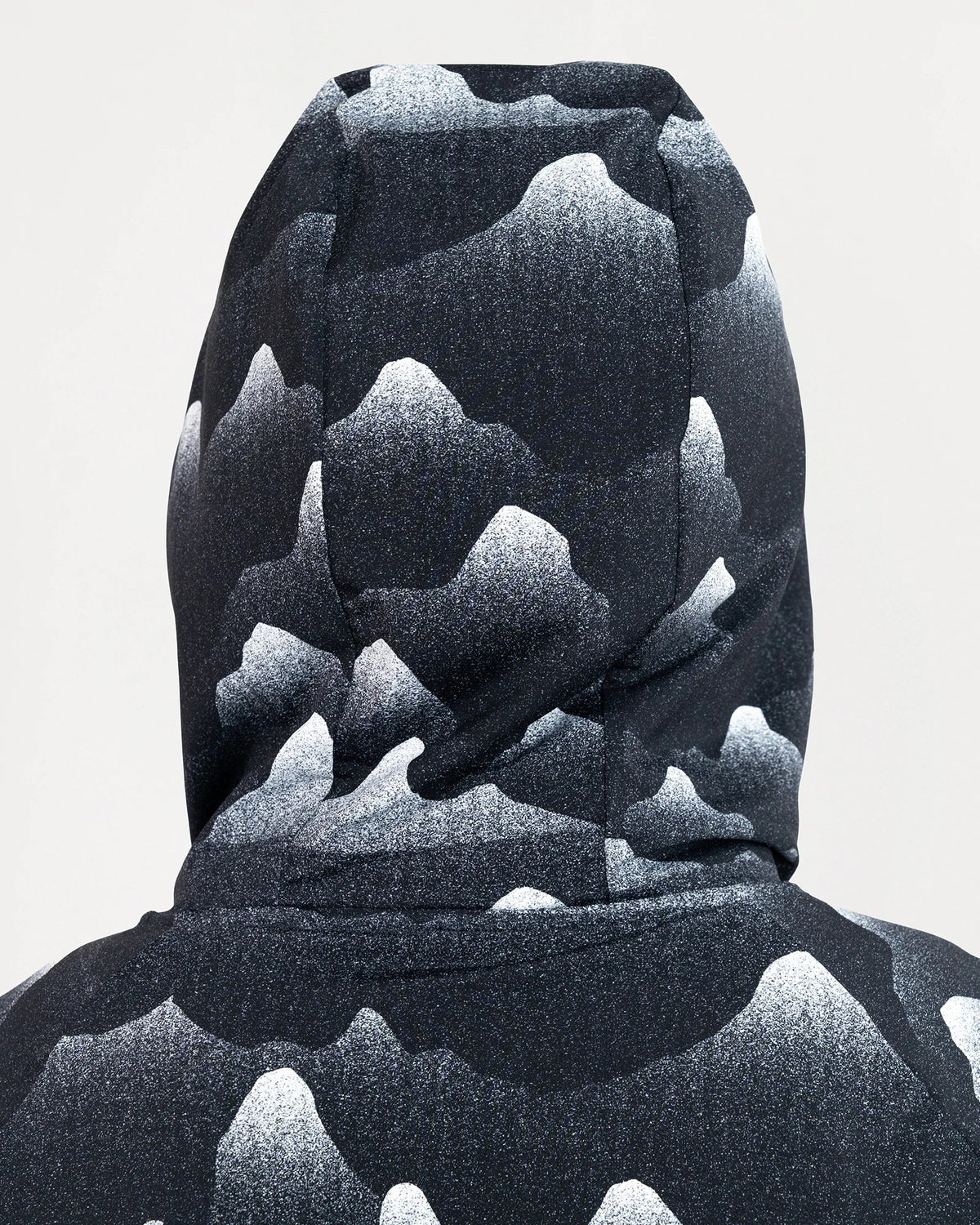MAJA Sierra Madre Hooded Performance Shirt